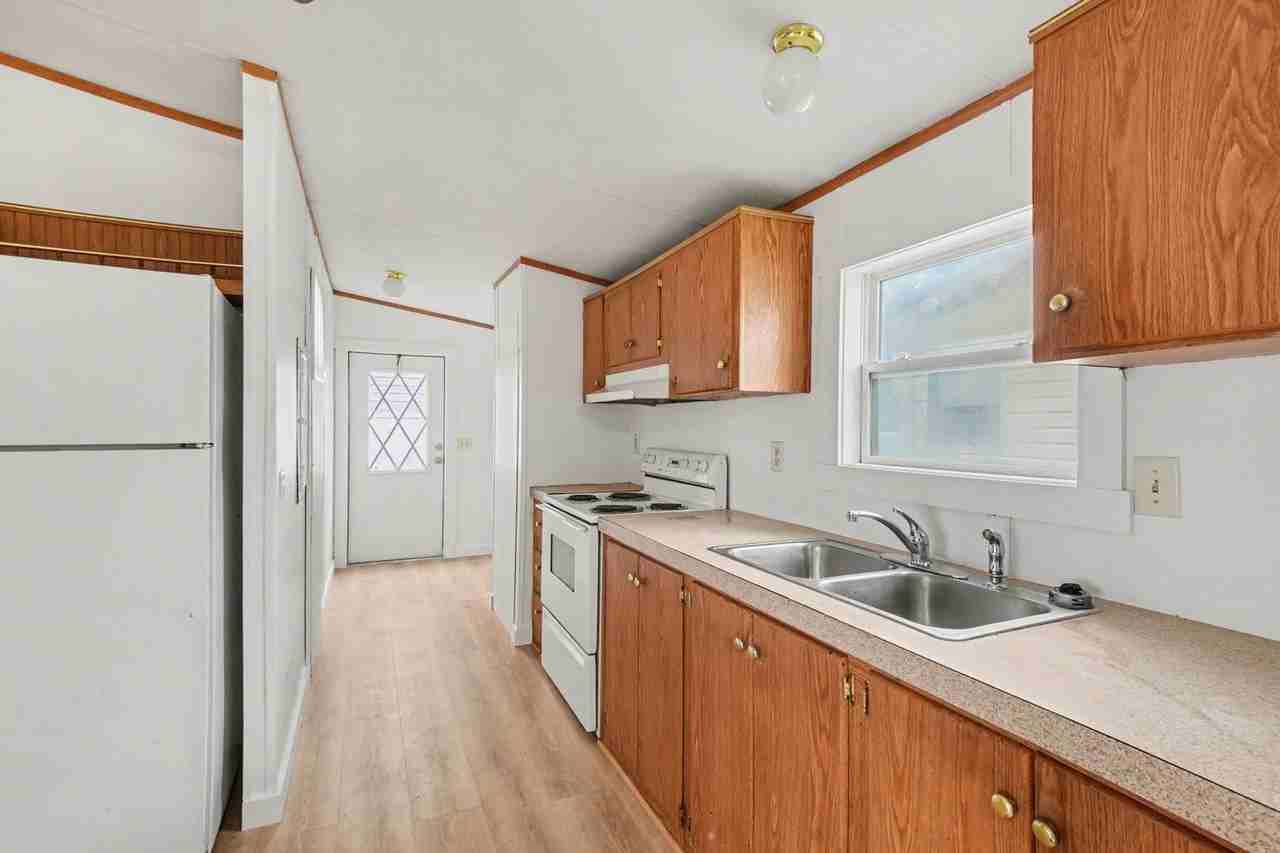 6801 Penn Ave - Photo 7 of 15