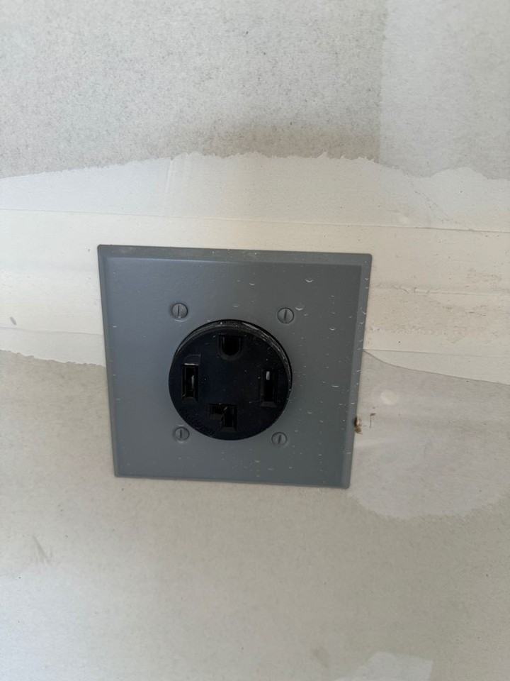 1342 N 3650 W - Photo 5 of 39