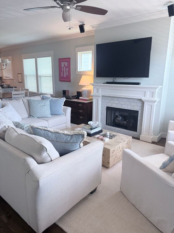 4704A Michigan Ave - Photo 3 of 20