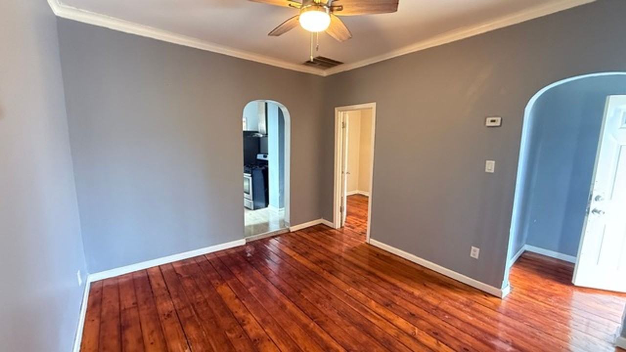 8224 S Muskegon Ave - Photo 3 of 16