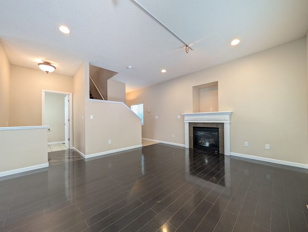 3693 Kendra St - Photo 3 of 23