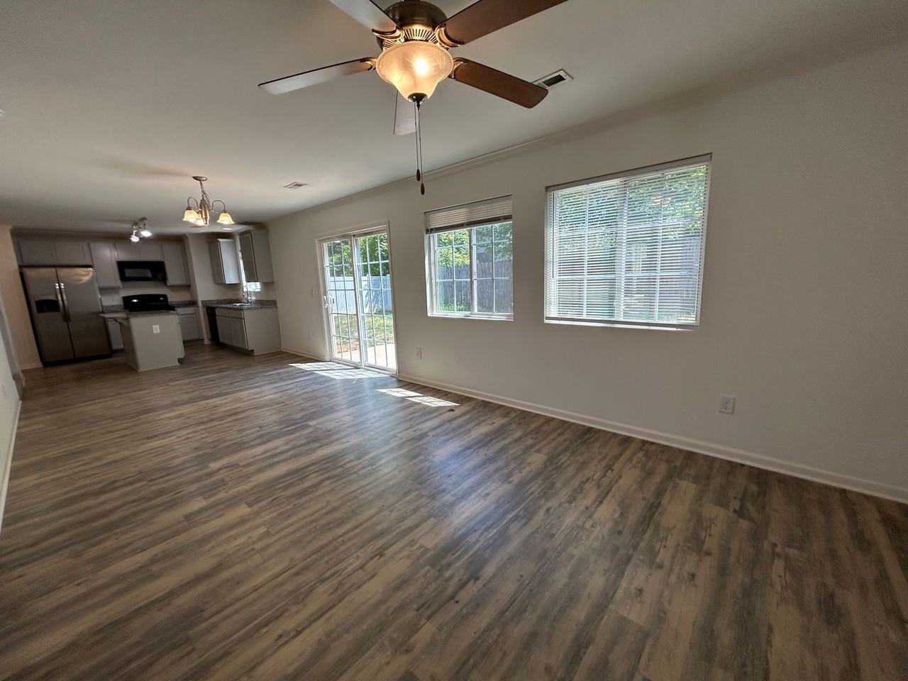 3723 Shepway Loop - Photo 4 of 20