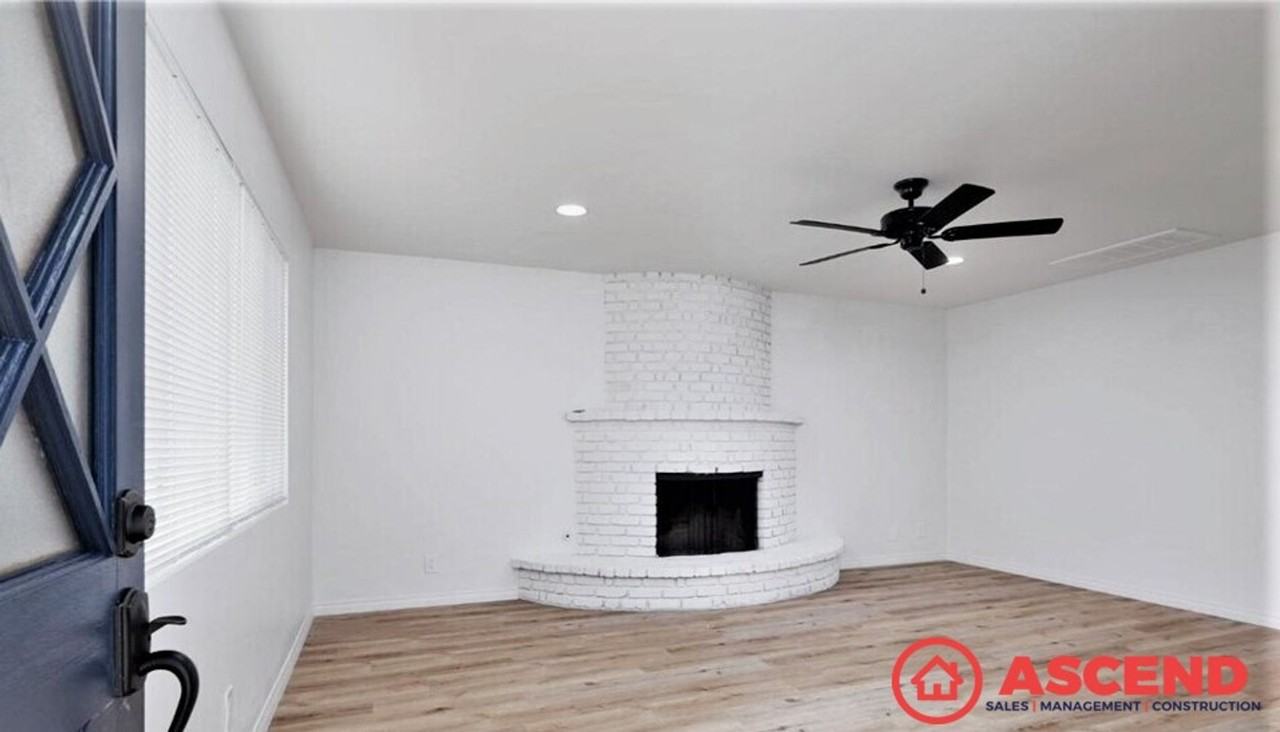 6624 Jetta Ave - Photo 2 of 12