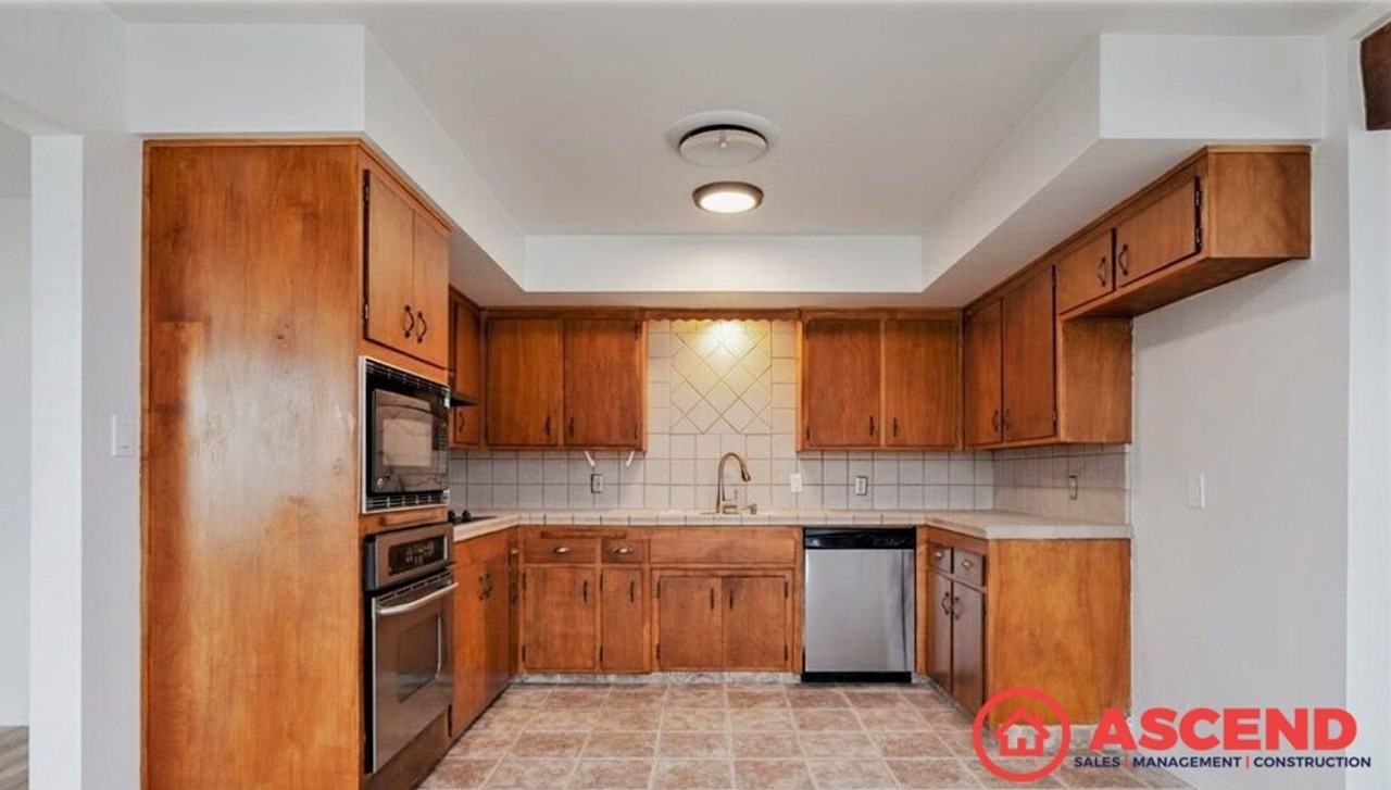 6624 Jetta Ave - Photo 4 of 12