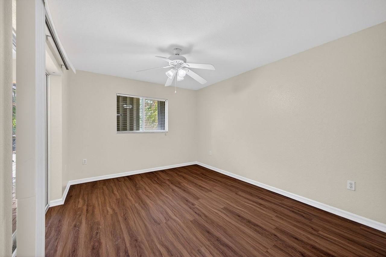 6890 Circle Dr - Photo 7 of 28