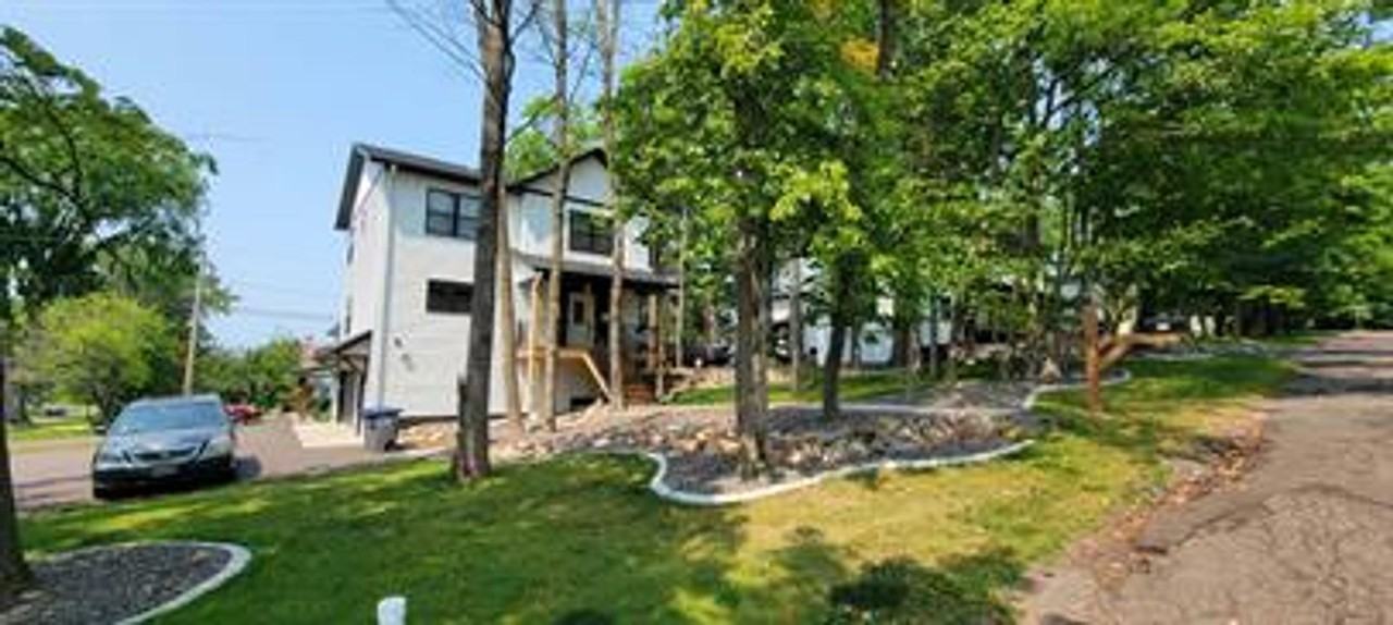 1229 Missouri Ave - Photo 4 of 23