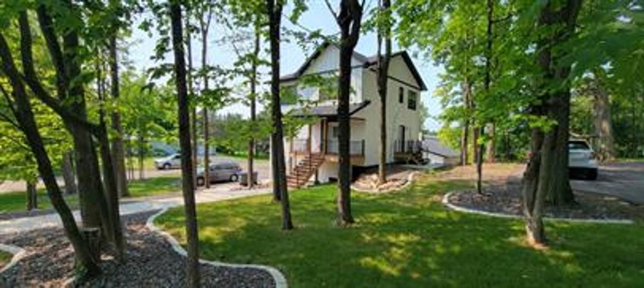 1229 Missouri Ave - Photo 5 of 23