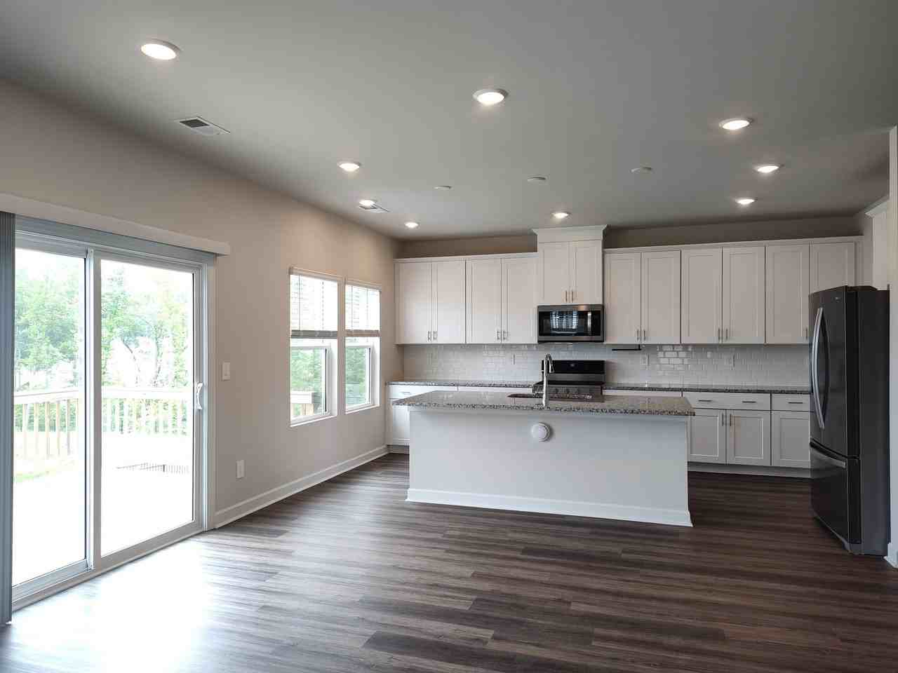 115 Sentinel Ct - Photo 3 of 39