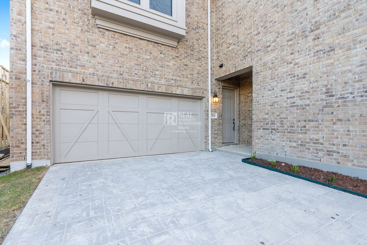 7516 Jones Dr - Photo 2 of 26