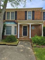 featured image of 1027 Tottenham Ln