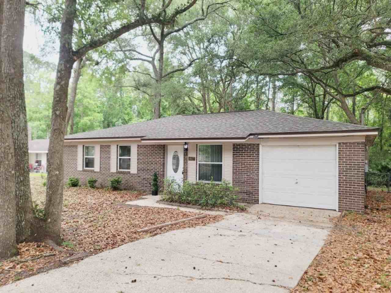 5680 Doonesbury Way - Photo 2 of 34