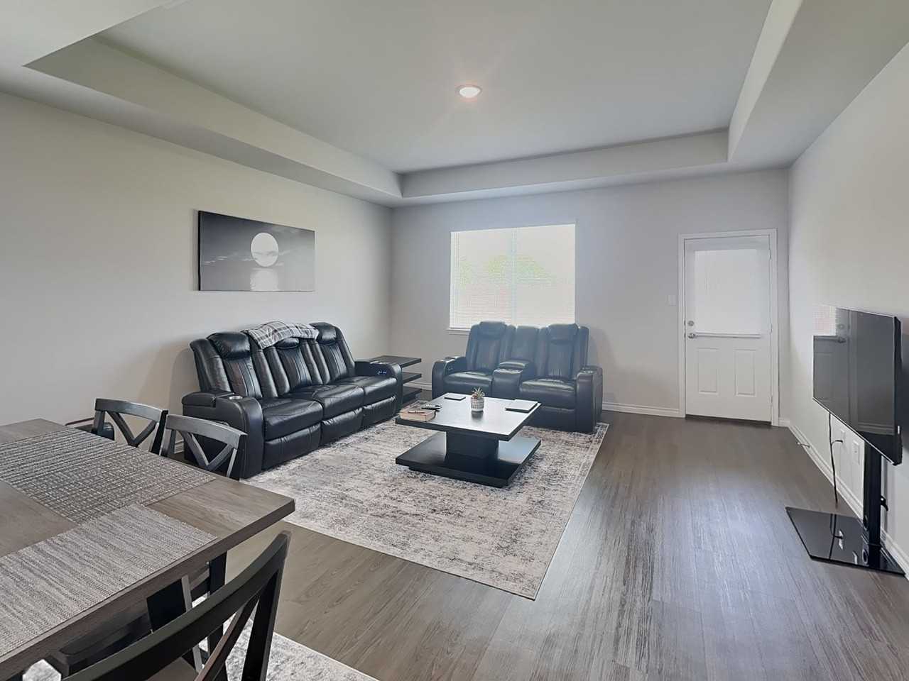 2436 Dahlia Dr - Photo 2 of 20