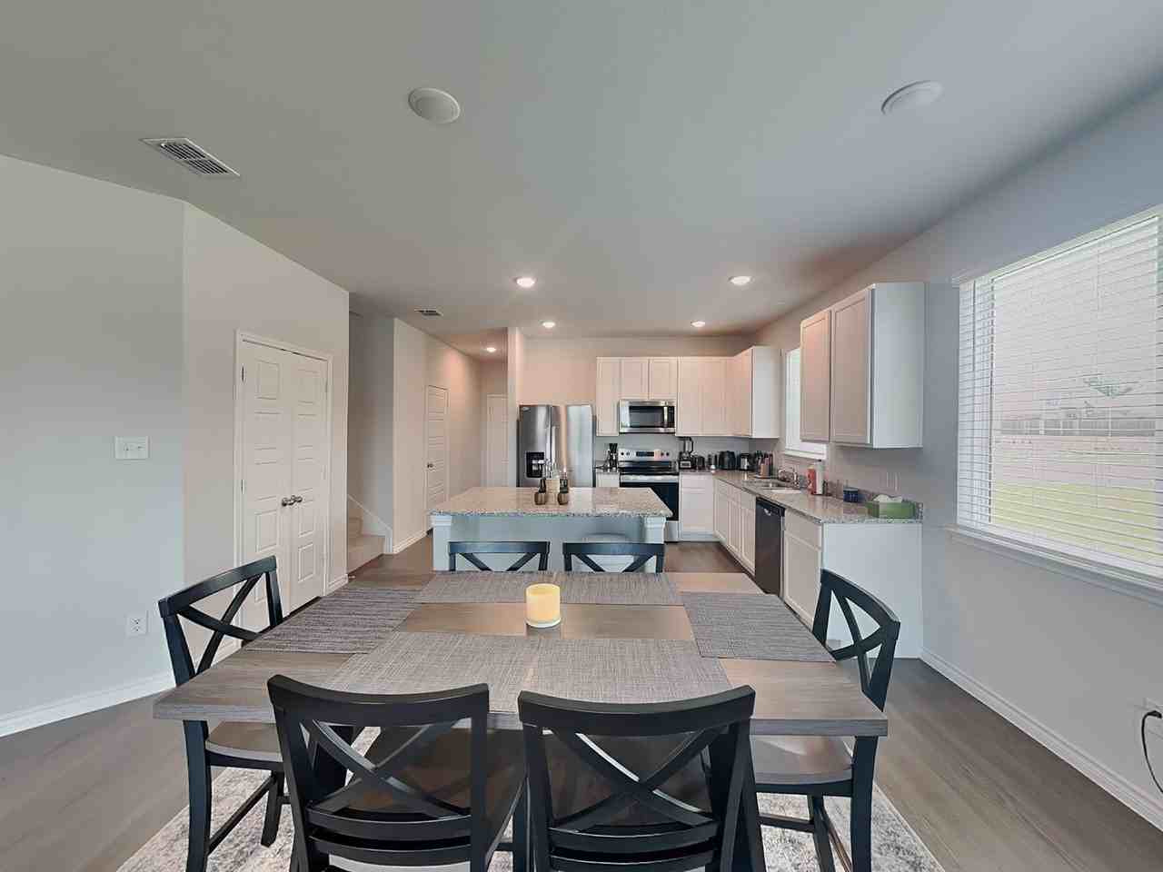 2436 Dahlia Dr - Photo 3 of 20