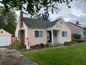 3402 Pear St Se - Photo 1 of 1