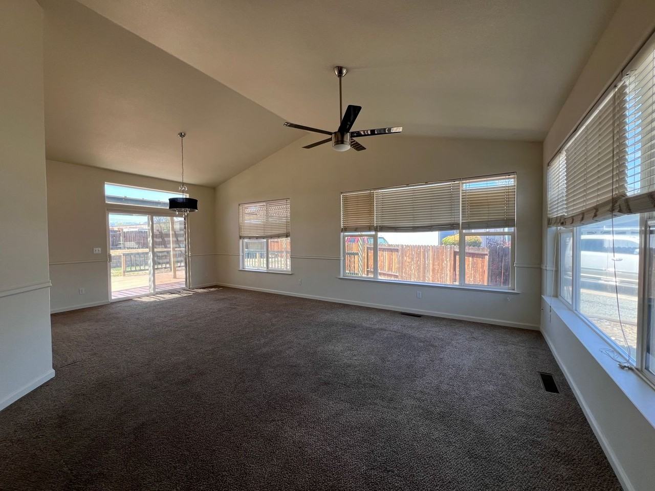 2602 Wildrye Ct - Photo 2 of 12