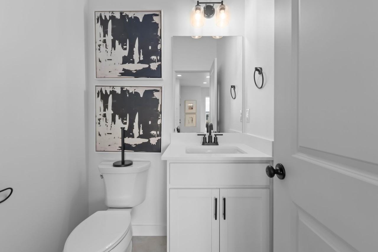 1255 N Main St - Photo 6 of 22