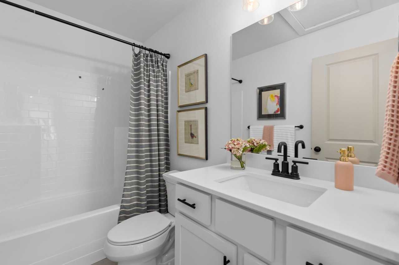 1255 N Main St - Photo 7 of 22