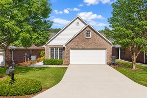 featured image of 125 Brook Highland Cv