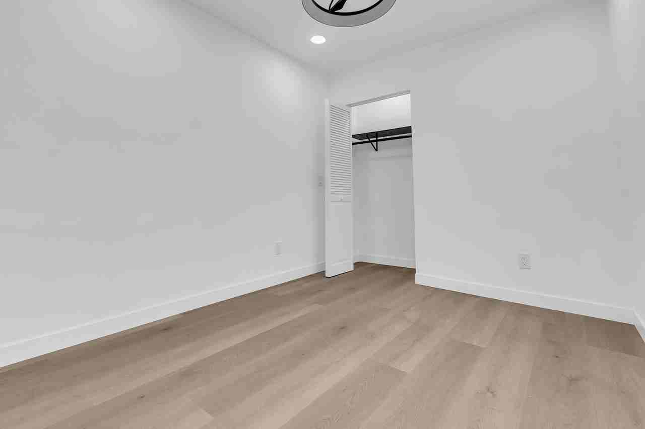 5518 Denker - Photo 5 of 39