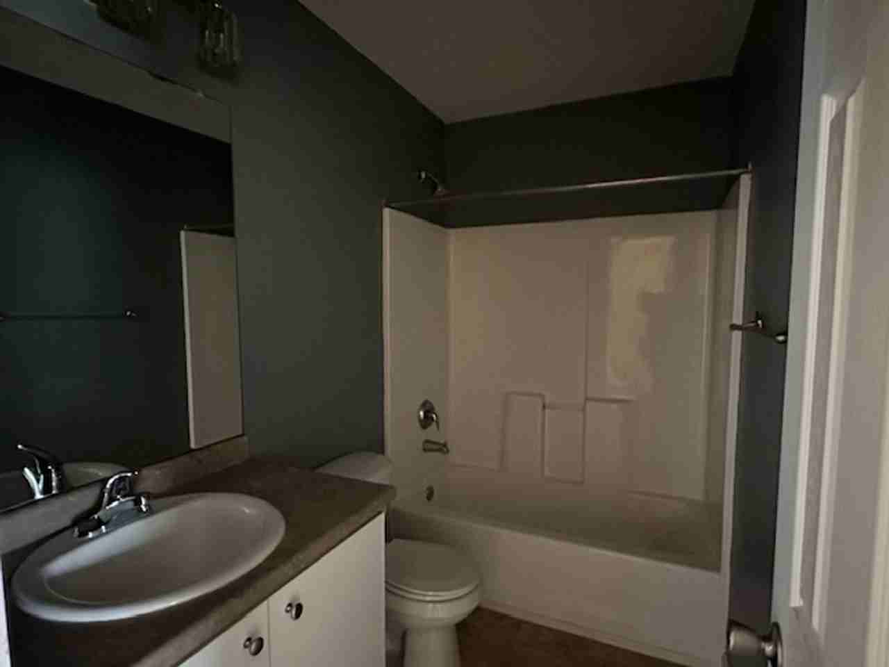 7002 White Pine Ave - Photo 3 of 23
