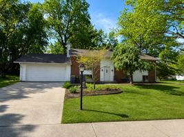 featured image of 125 Burke Ct
