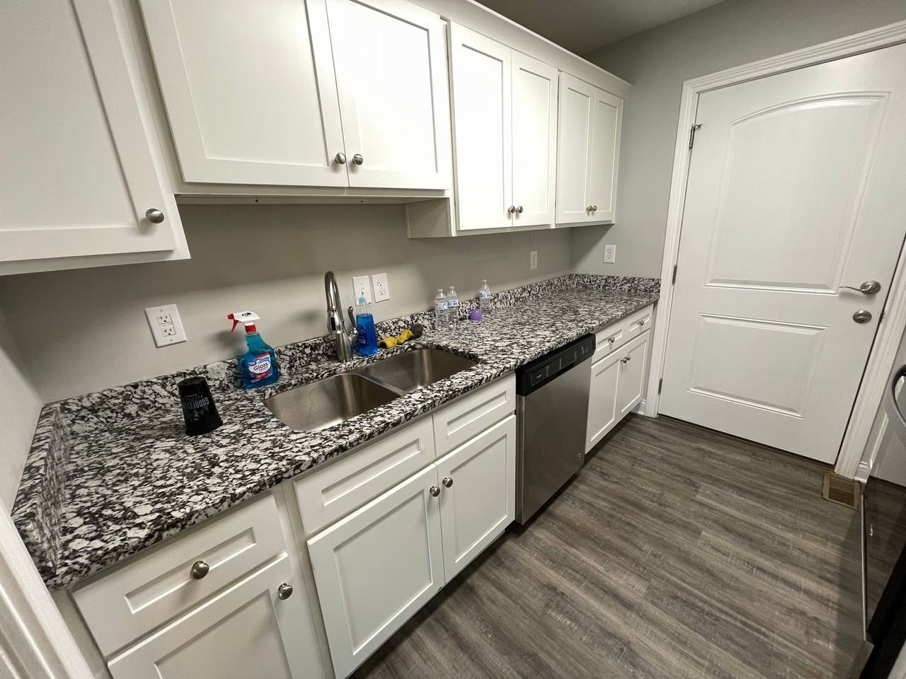 110 Gray Hawk Dr - Photo 3 of 26
