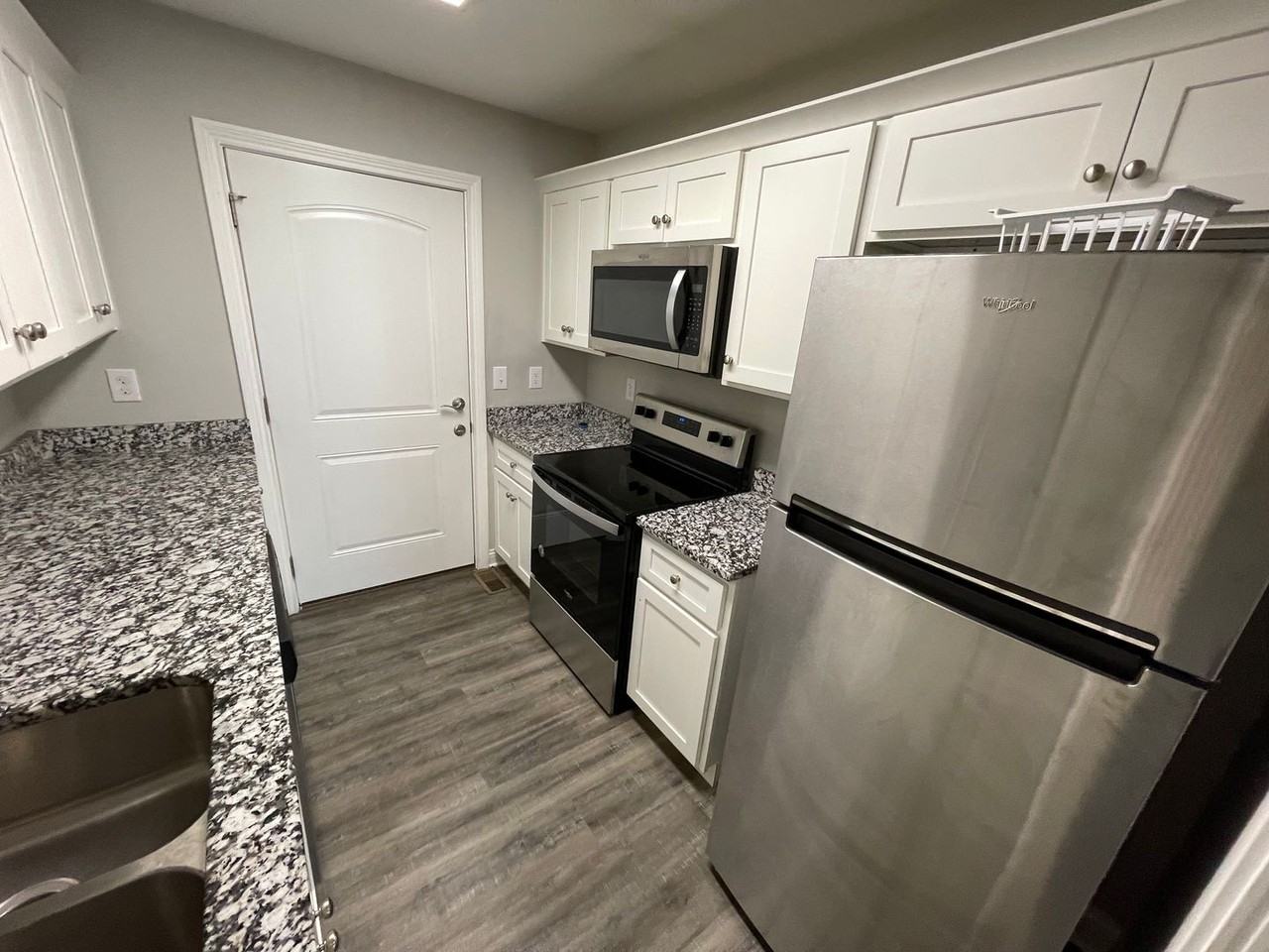 110 Gray Hawk Dr - Photo 4 of 26