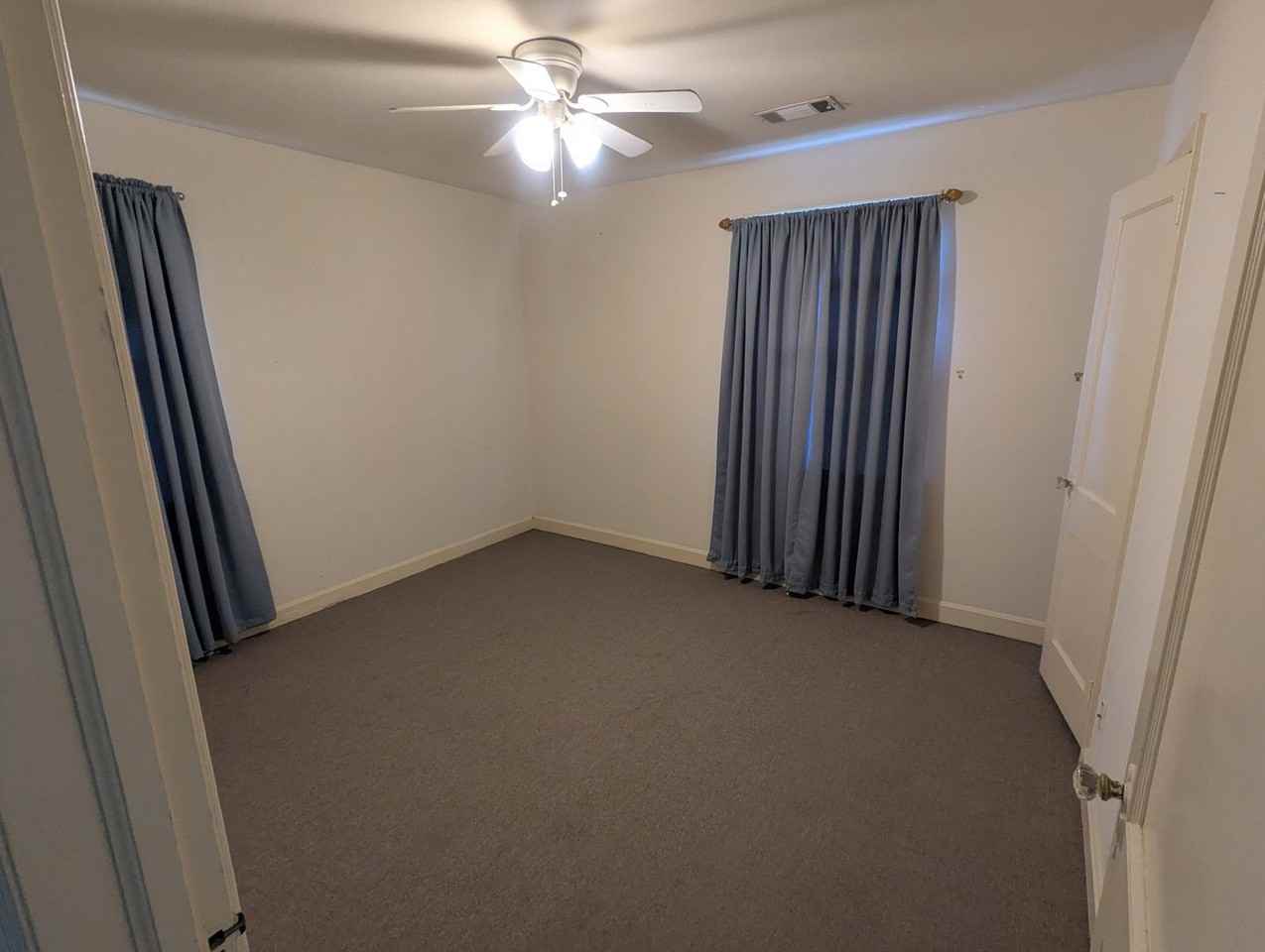 437 Meador Dr - Photo 2 of 9