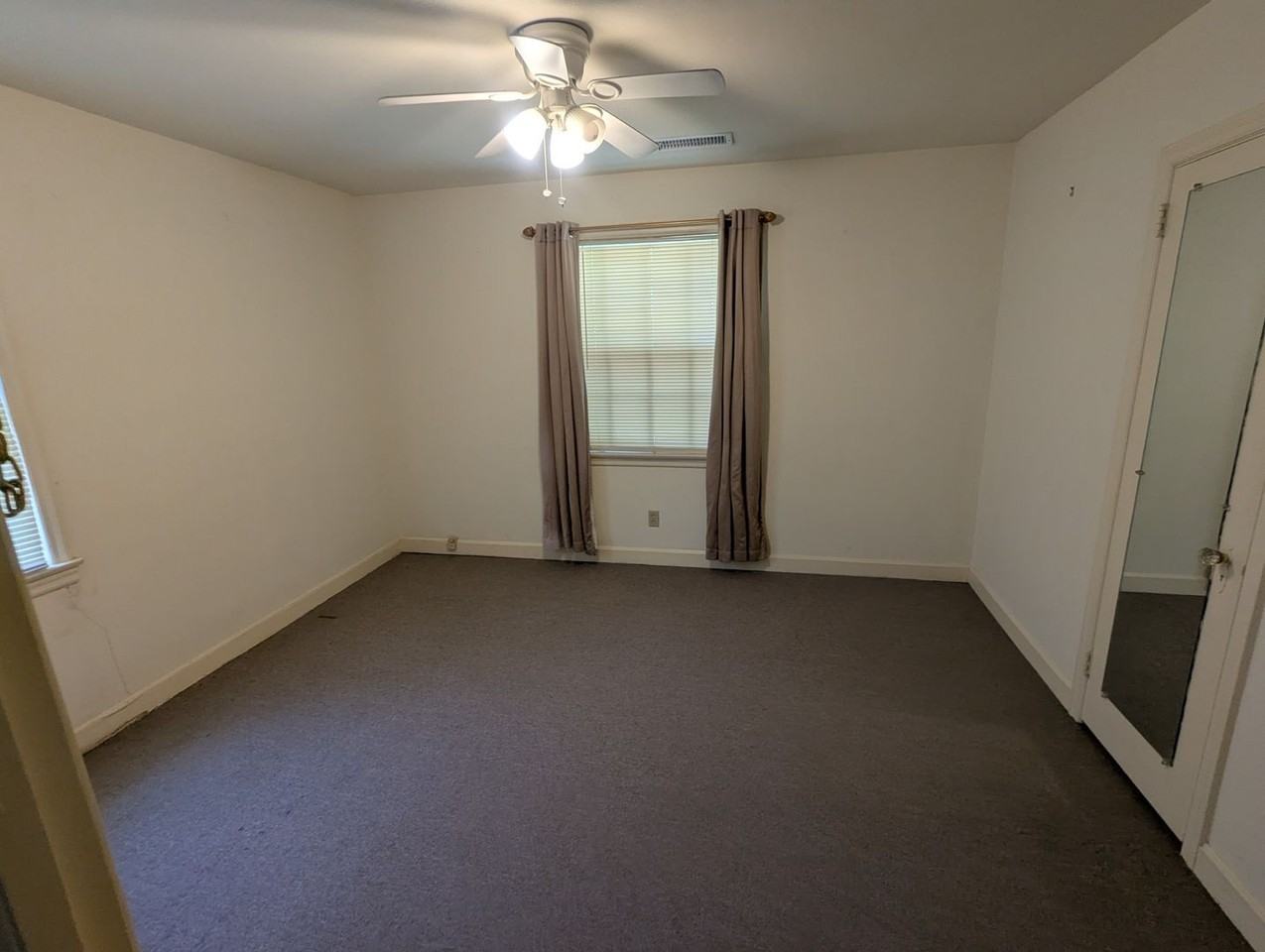 437 Meador Dr - Photo 5 of 9