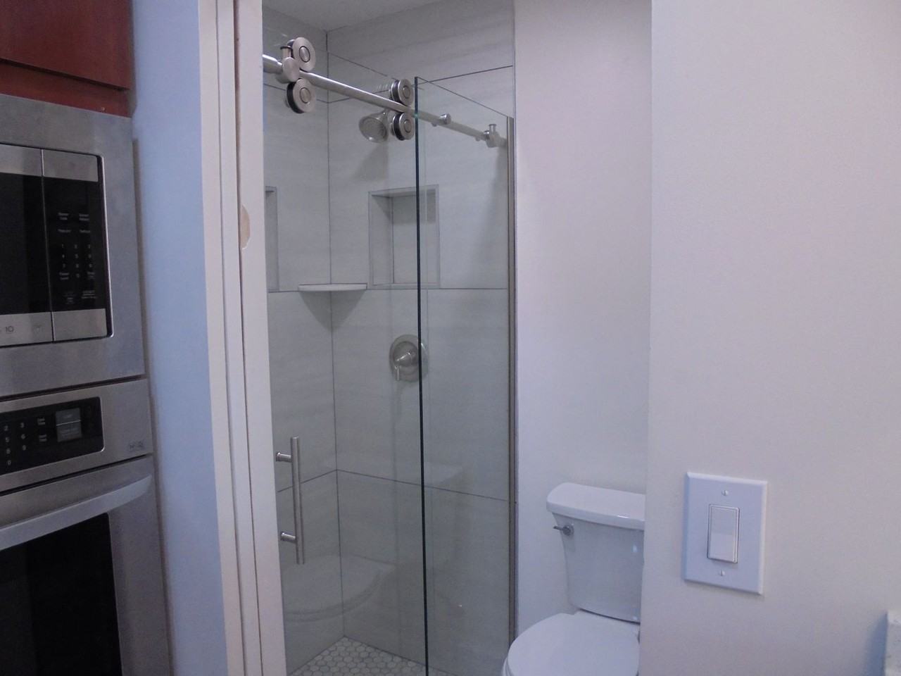 7431 E Portland St - Photo 5 of 10