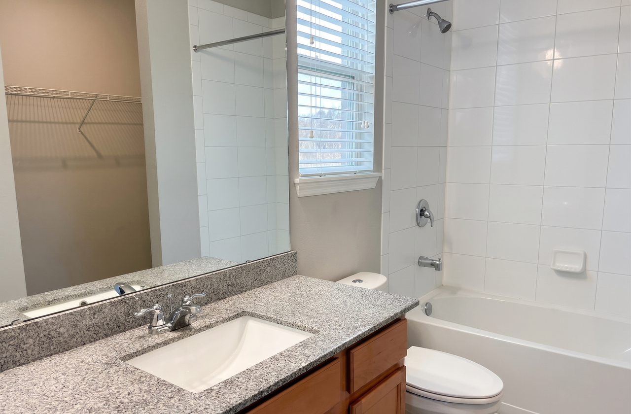 8588 Powder Ridge Trl - Photo 5 of 11