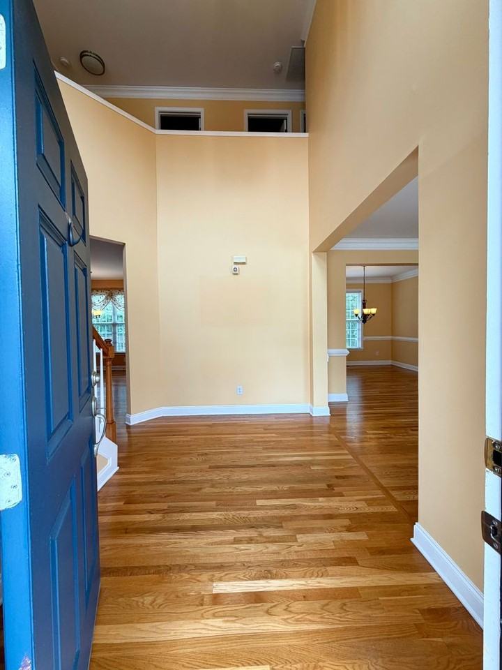 1728 Hampton Woods Way - Photo 5 of 50