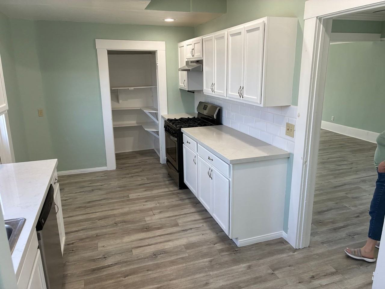 PALM AVENUE 4874-4876 - Photo 4 of 44