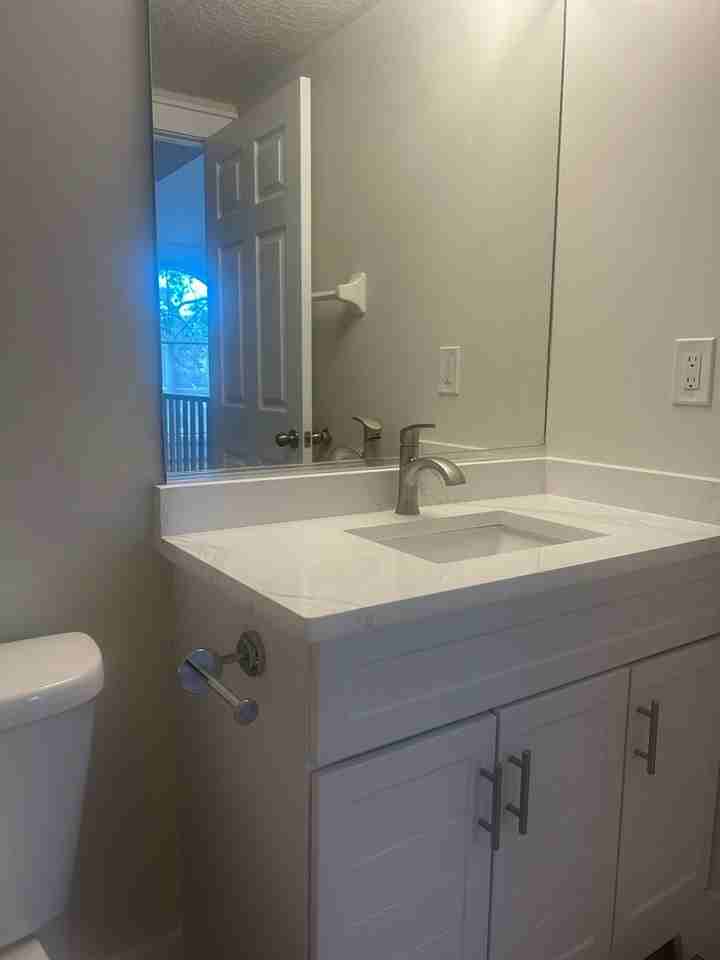 1612 1st St - Photo 6 of 20