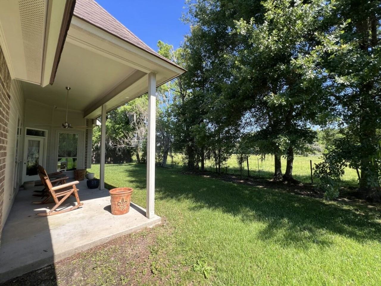 2913 Country Lake Dr - Photo 4 of 45