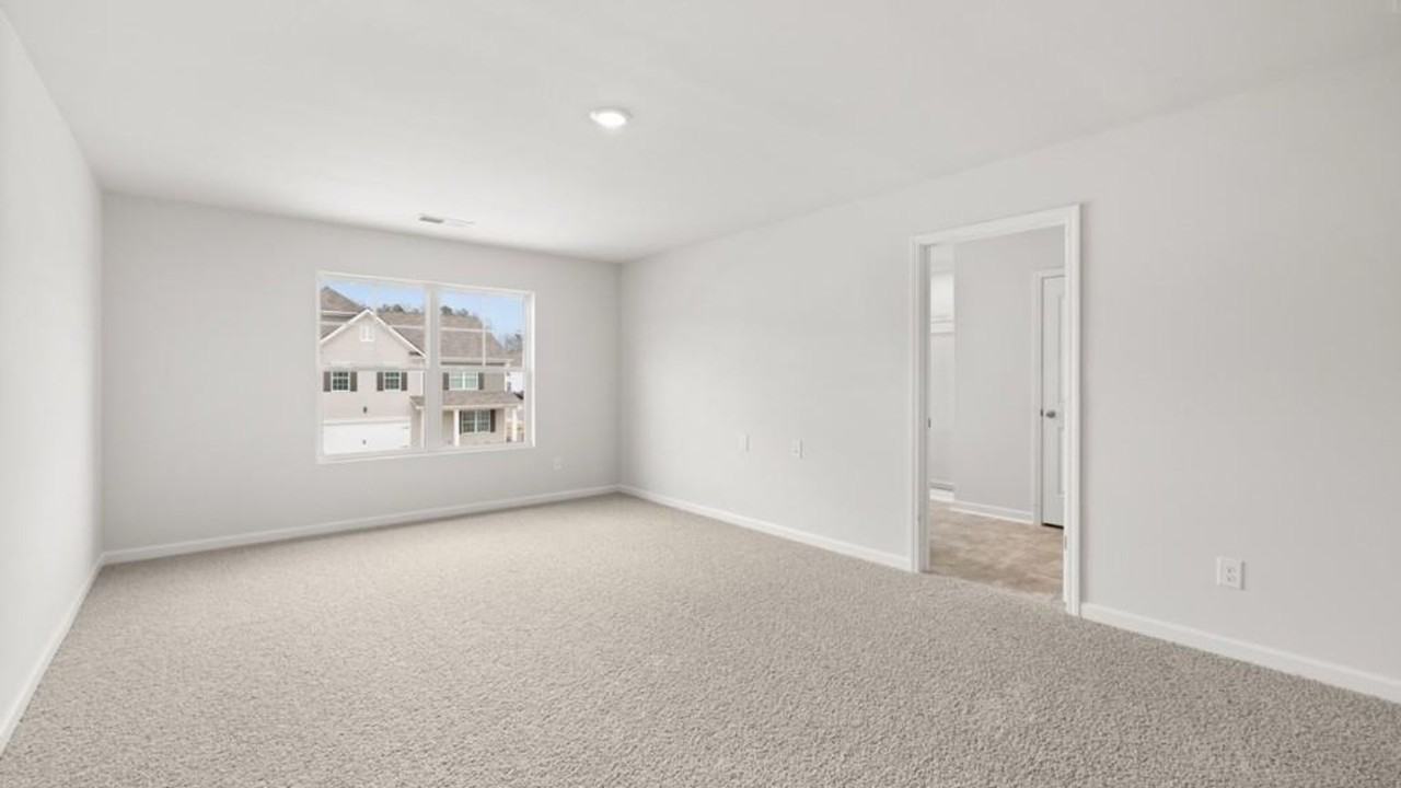 306 Thompson Ridge Ln - Photo 6 of 11