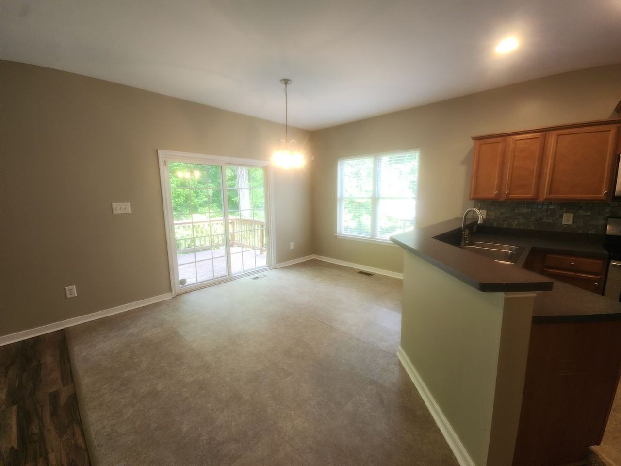 206 Obrien Rd - Photo 5 of 16