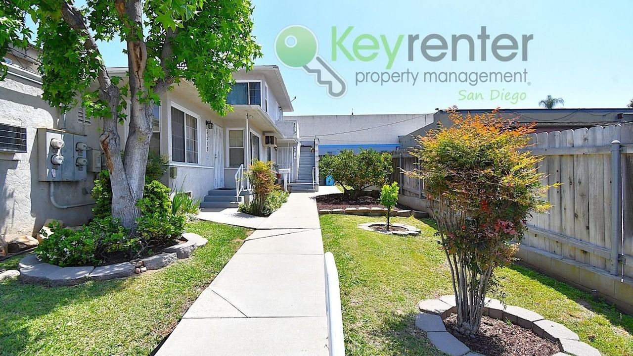 4513 55th St - Photo 2 of 26