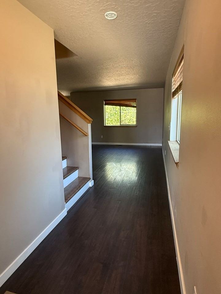 16430 Cassidy Ct - Photo 4 of 23