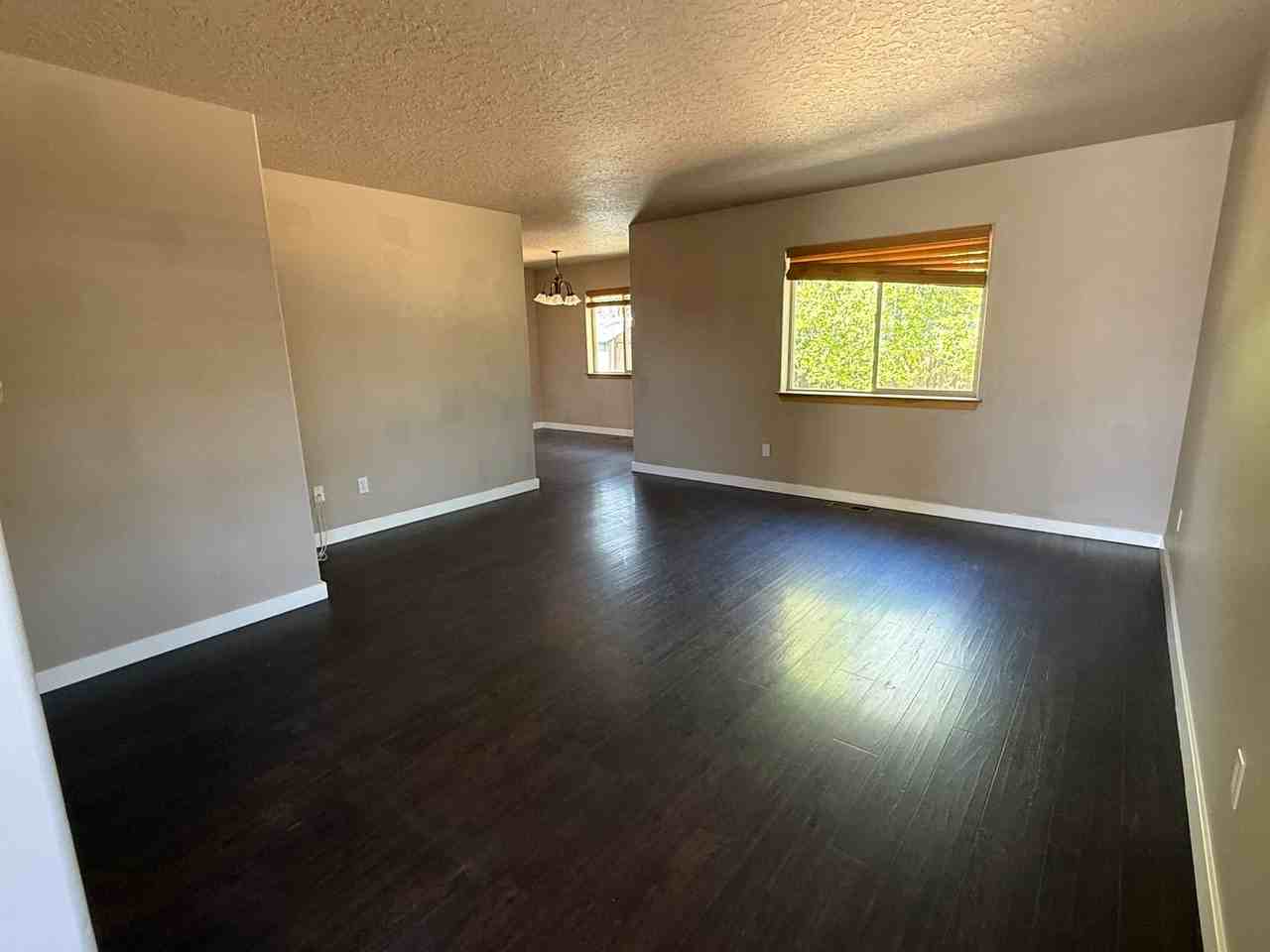 16430 Cassidy Ct - Photo 6 of 23