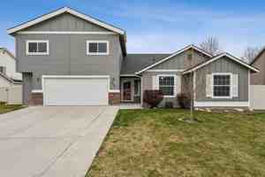 featured image of 950 N Pine Brook Way