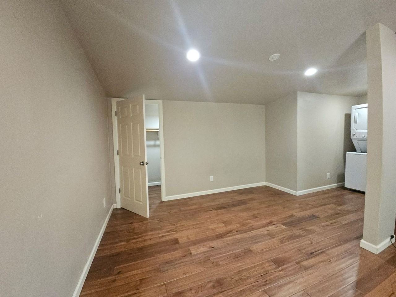 15 15 est 81st Street, #6A - Photo 3 of 7