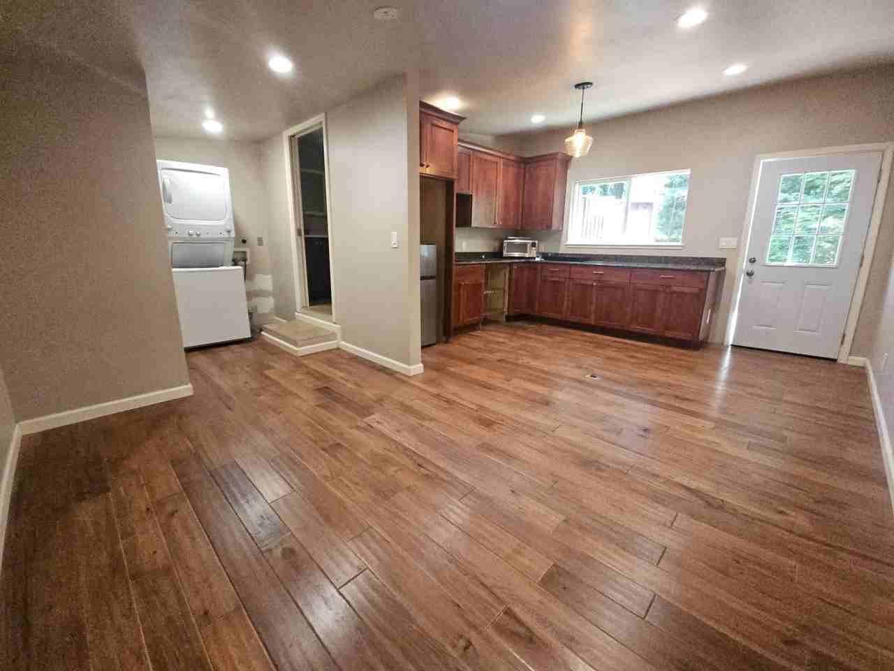 15 15 est 81st Street, #6A - Photo 4 of 7