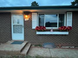 featured image of 226 Montclair St