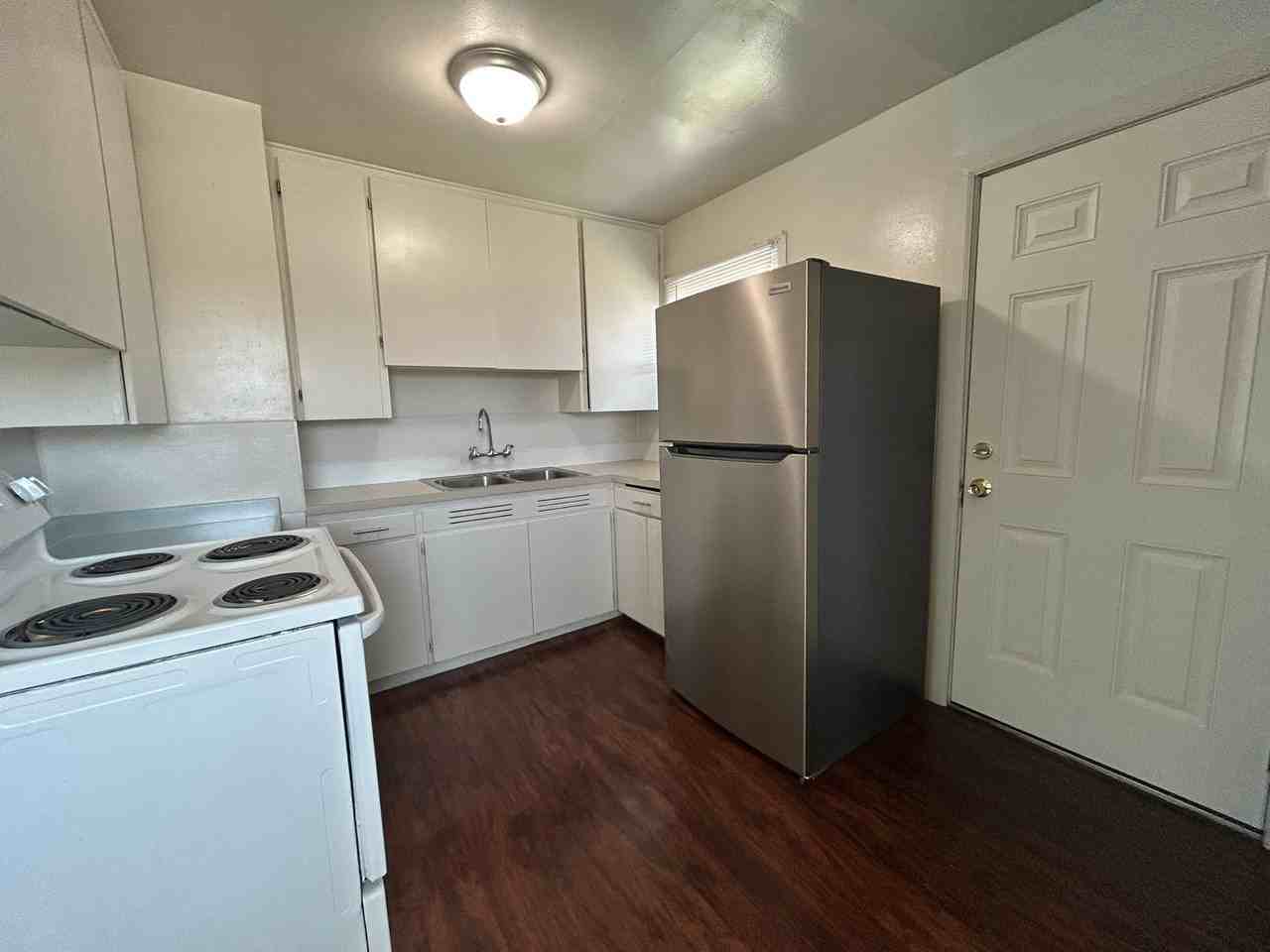 262 Colorado St - Photo 3 of 8