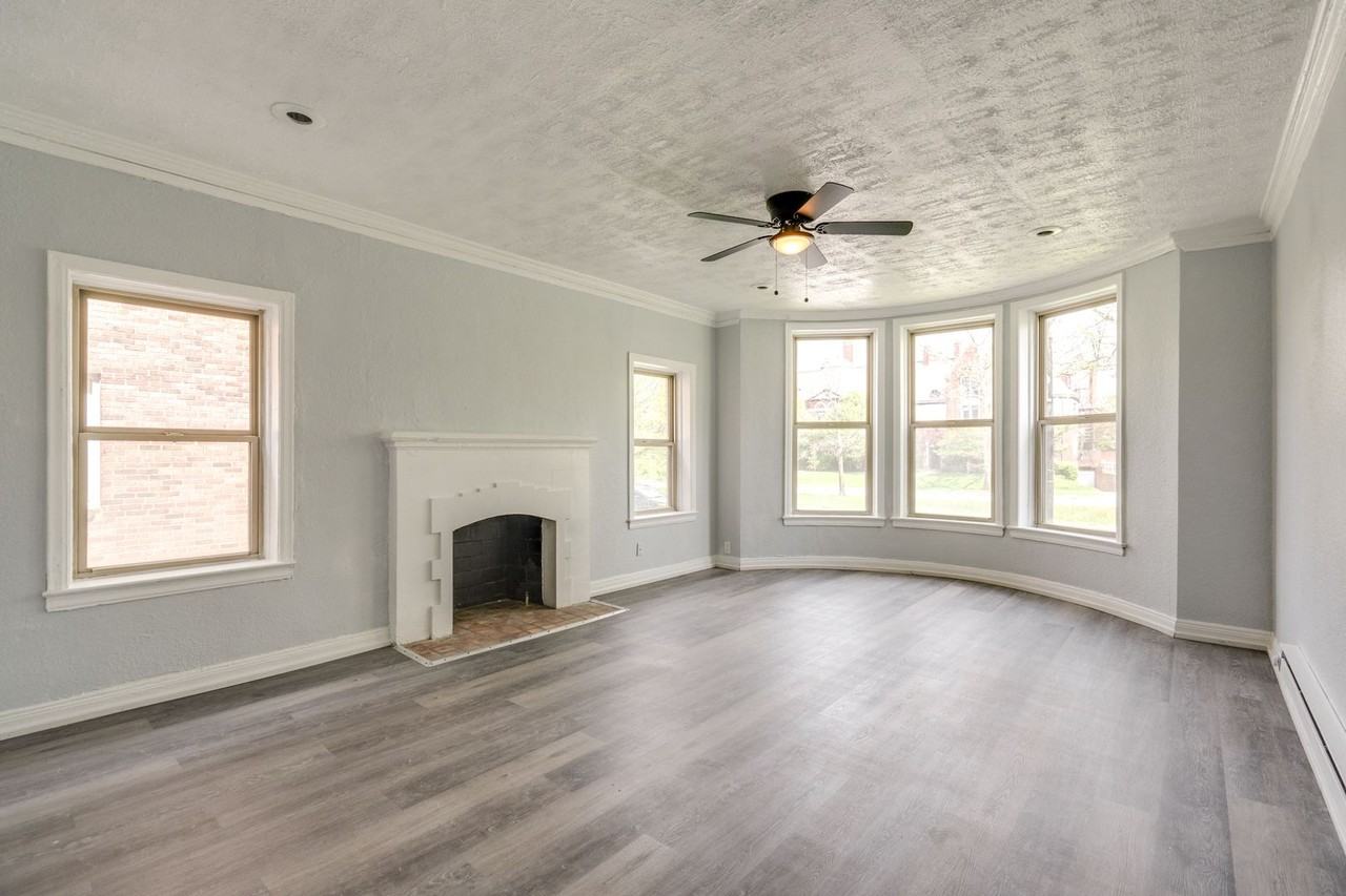 2840 S Moreland Blvd #1 - Photo 5 of 12