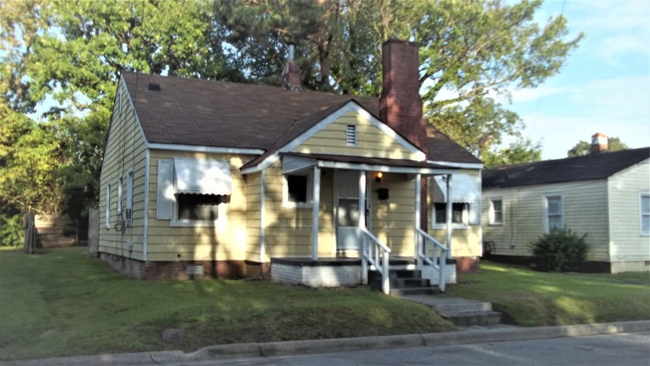 206 Hudson St - Photo 7 of 30