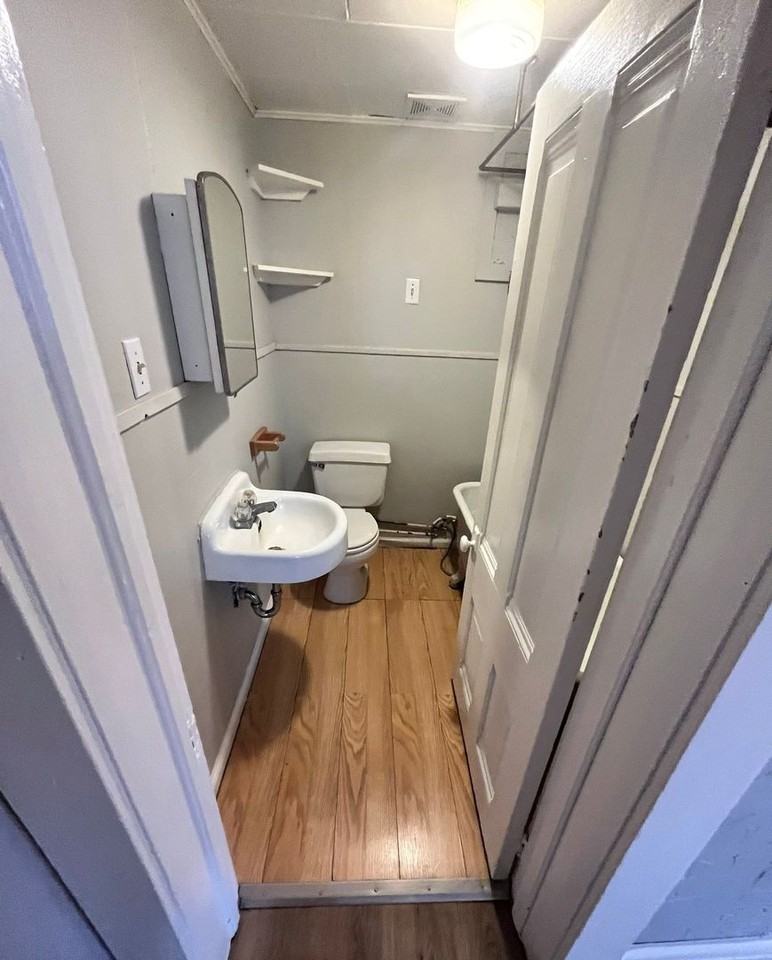 Jackson Studio Suites - Photo 3 of 35