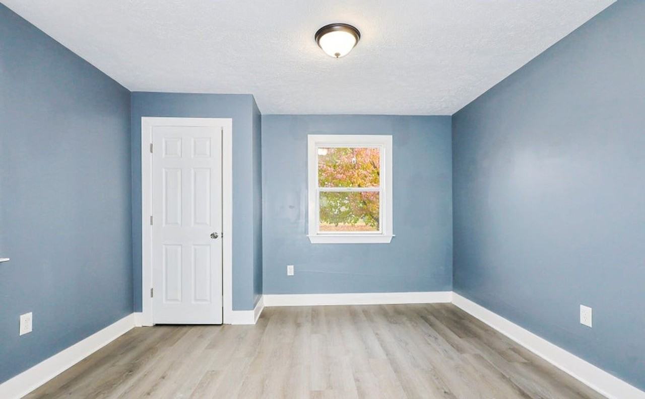1188 Spring St - Photo 5 of 14