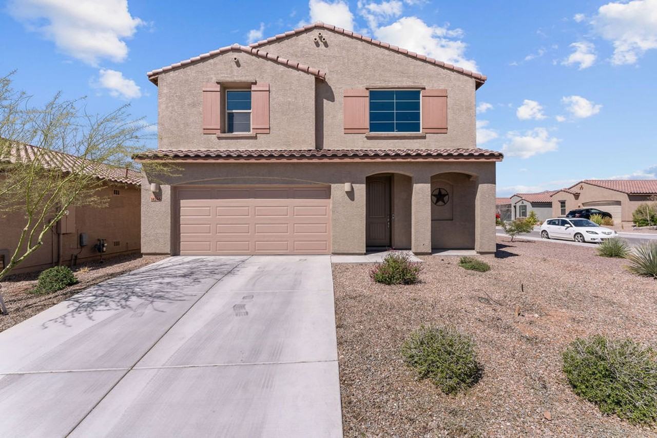 14265 E Hub Dr - Photo 3 of 50